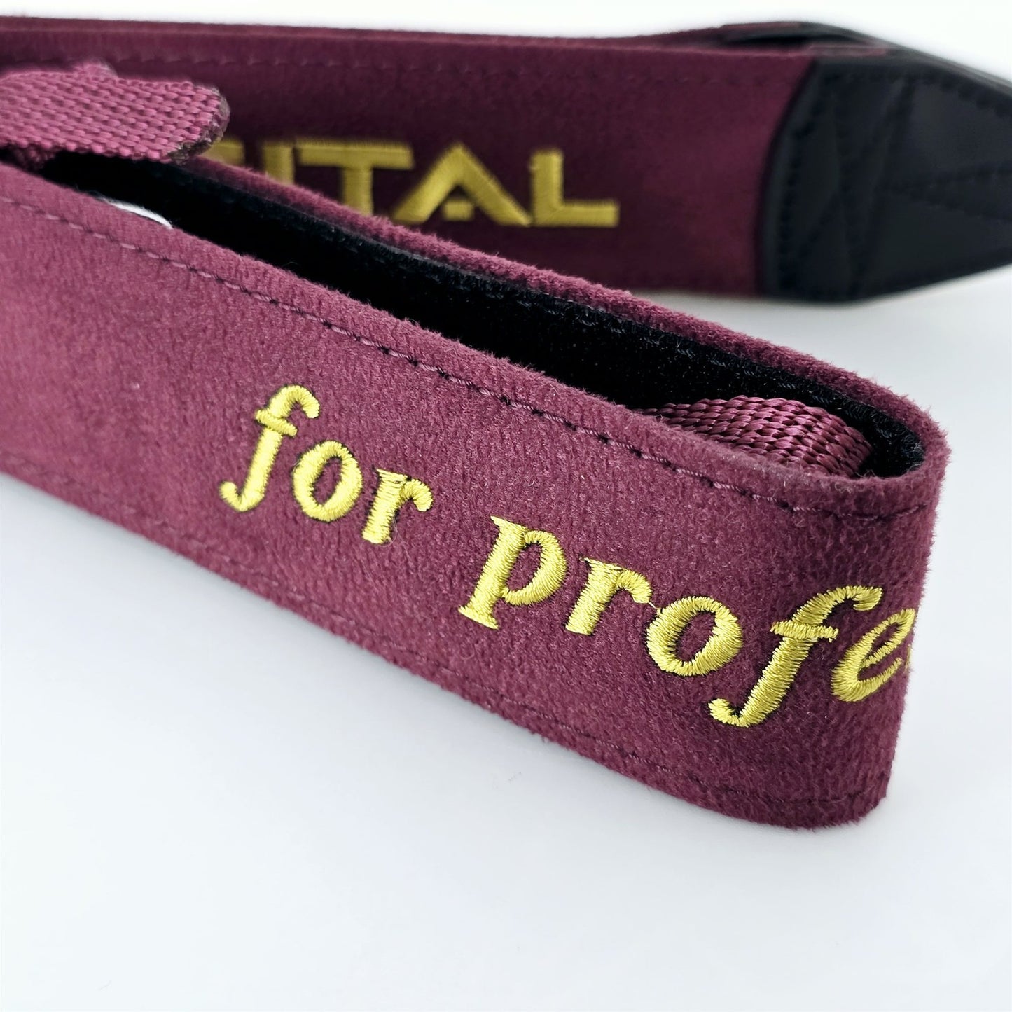 [Pre-owned] Canon Gold Embroidered Logo Neck Strap for EOS Digital — Unused — Japan #5445