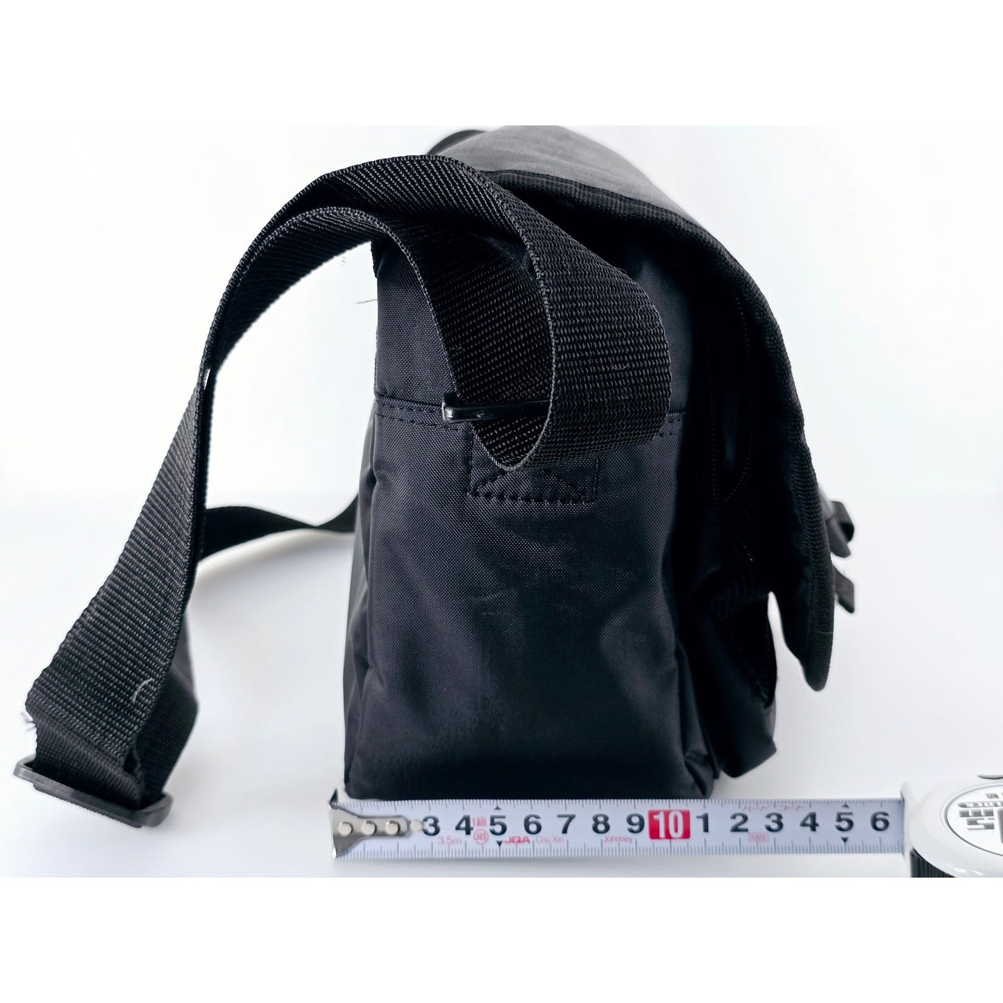 [Pre-owned] Genuine Minolta Camera Lens Shoulder Bag (Nylon, Black) — Near MINT — Japan #5073