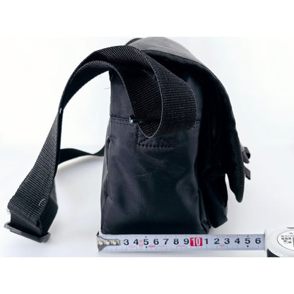 [Pre-owned] Genuine Minolta Camera Lens Shoulder Bag (Nylon, Black) — Near MINT — Japan #5073