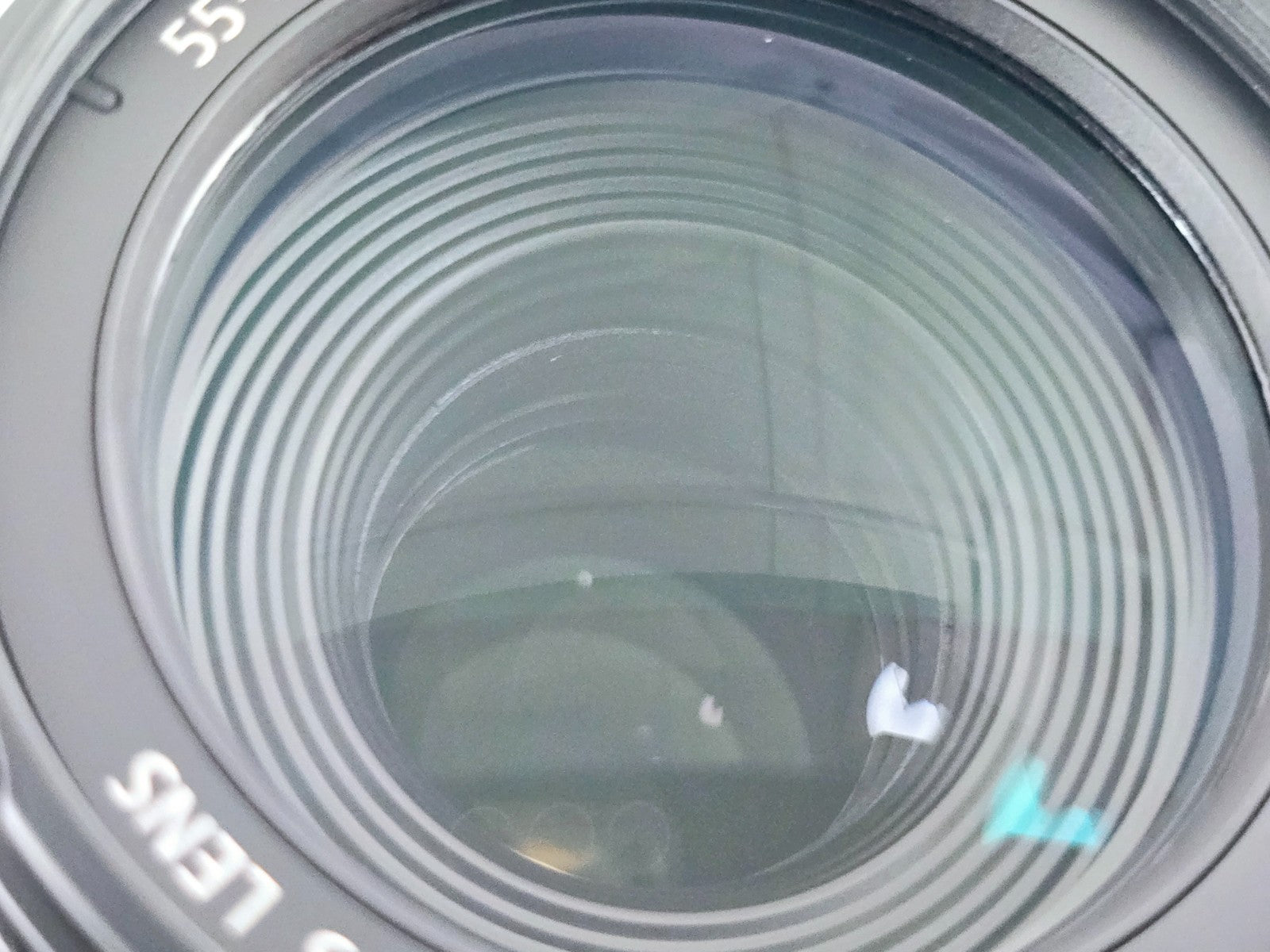 🌸[MINT] Canon EF-S 55-250mm F4-5.6 IS Telephoto Zoom Lens Genuine From Japan