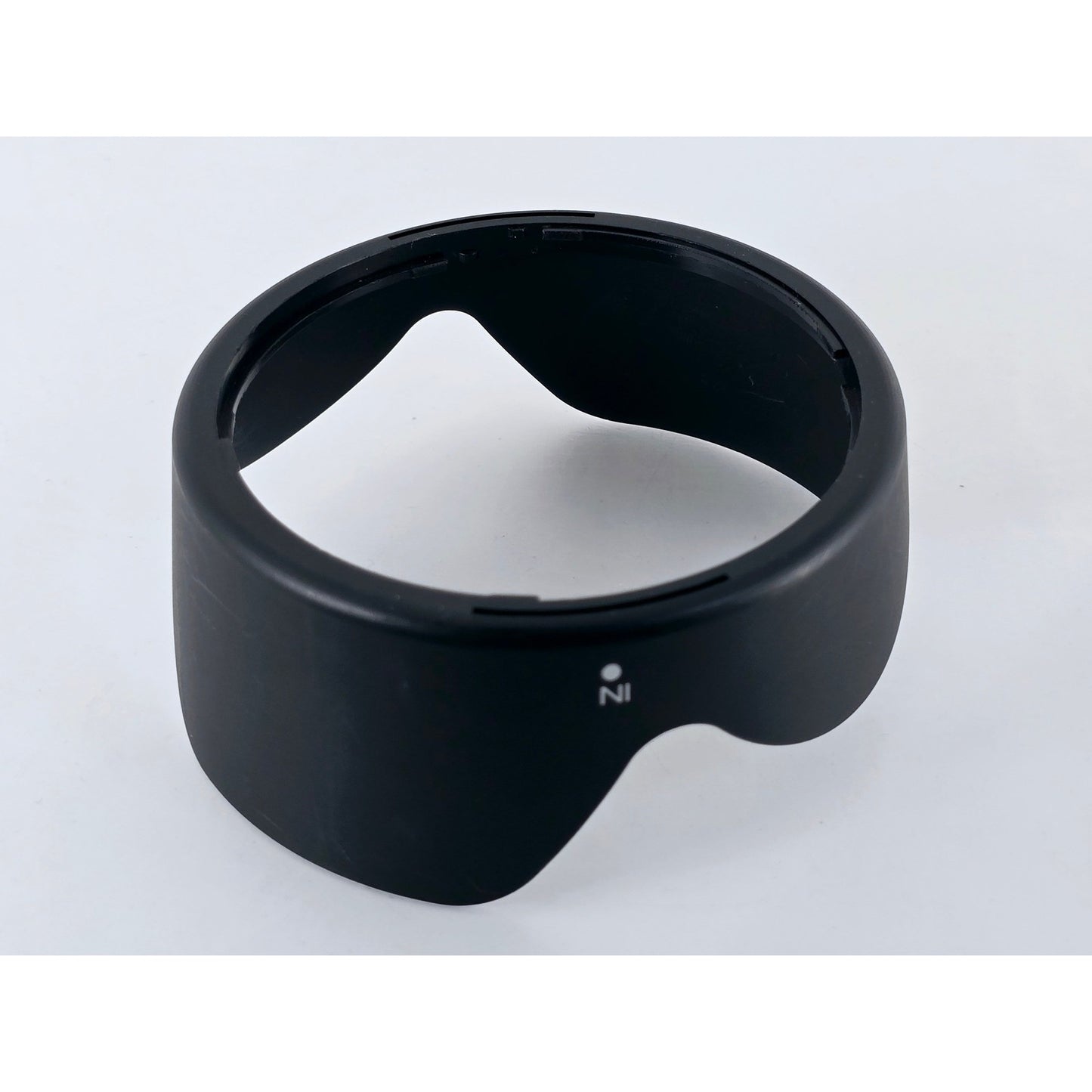[Pre-owned] Tokina BH-723 Plastic Lens Hood for AT-X 242 AF 24-200mm — Near MINT — Japan #3914