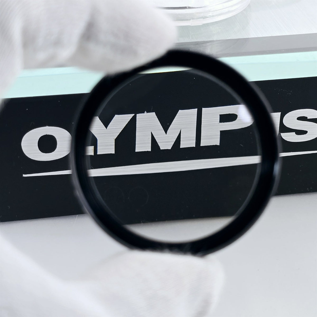 [Pre-owned] Olympus 43.5mm Close Up Attachment Lens Filter f=30cm — Mint — Japan #5700