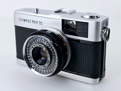 Red Flag OK🌸[Near MINT] Olympus Trip 35 Point & Shoot 35mm Film Camera Japan