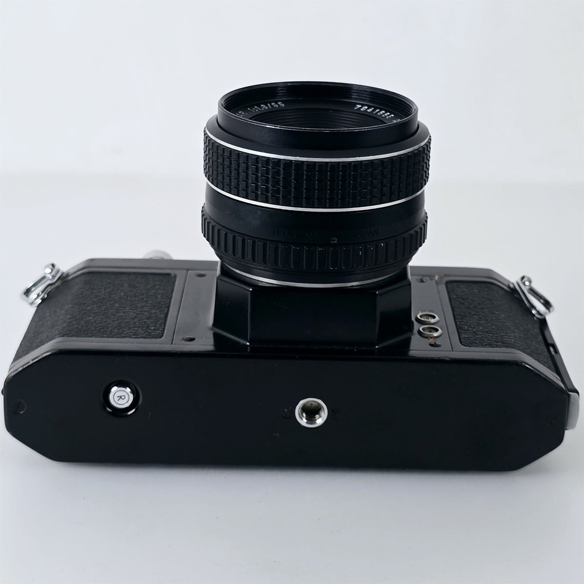 [Pre-owned] Pentax S2 Black SLR 35mm Film Camera with SMC Takumar 55mm f/1.8 — Excellent+++++ — Japan #5862