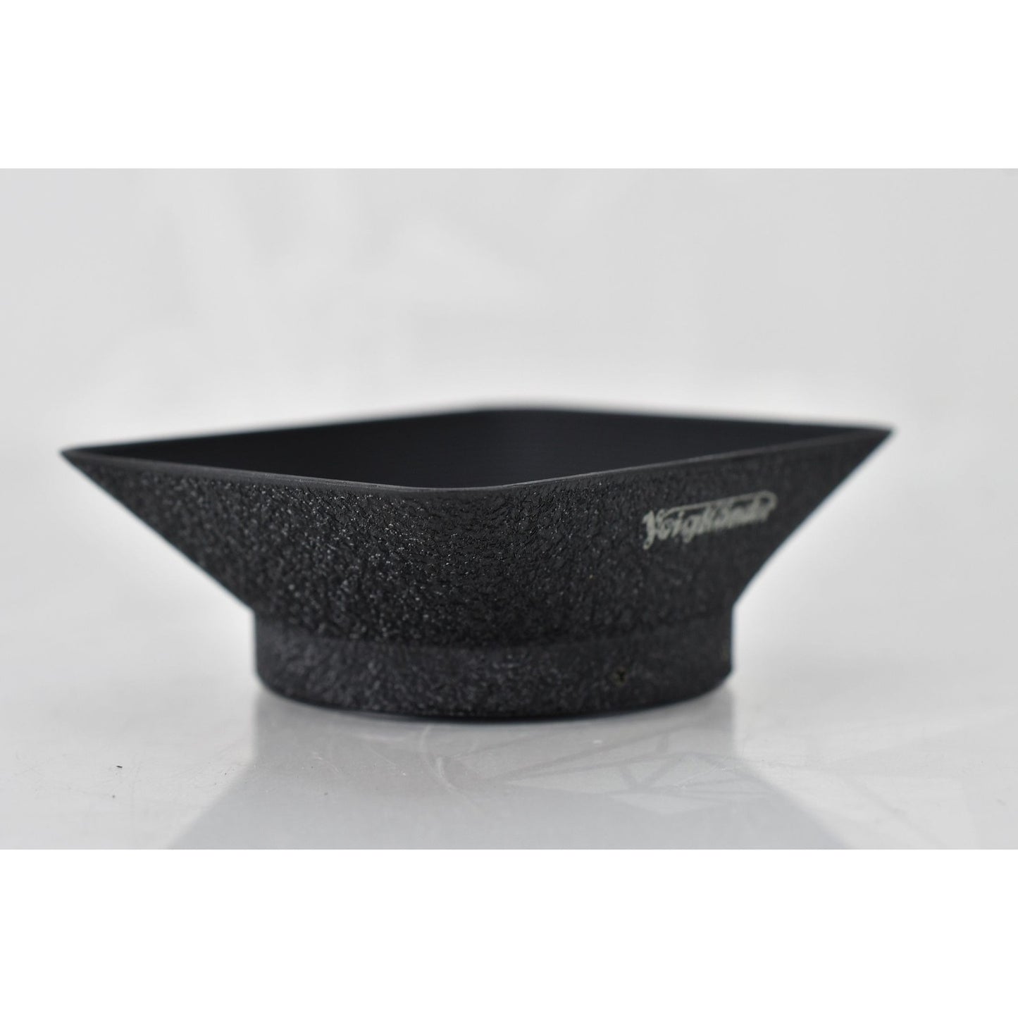 [Pre-owned] Voigtländer LH-1 Metal Lens Hood for 21mm 25mm 28mm Lens — Unused — Japan #2308