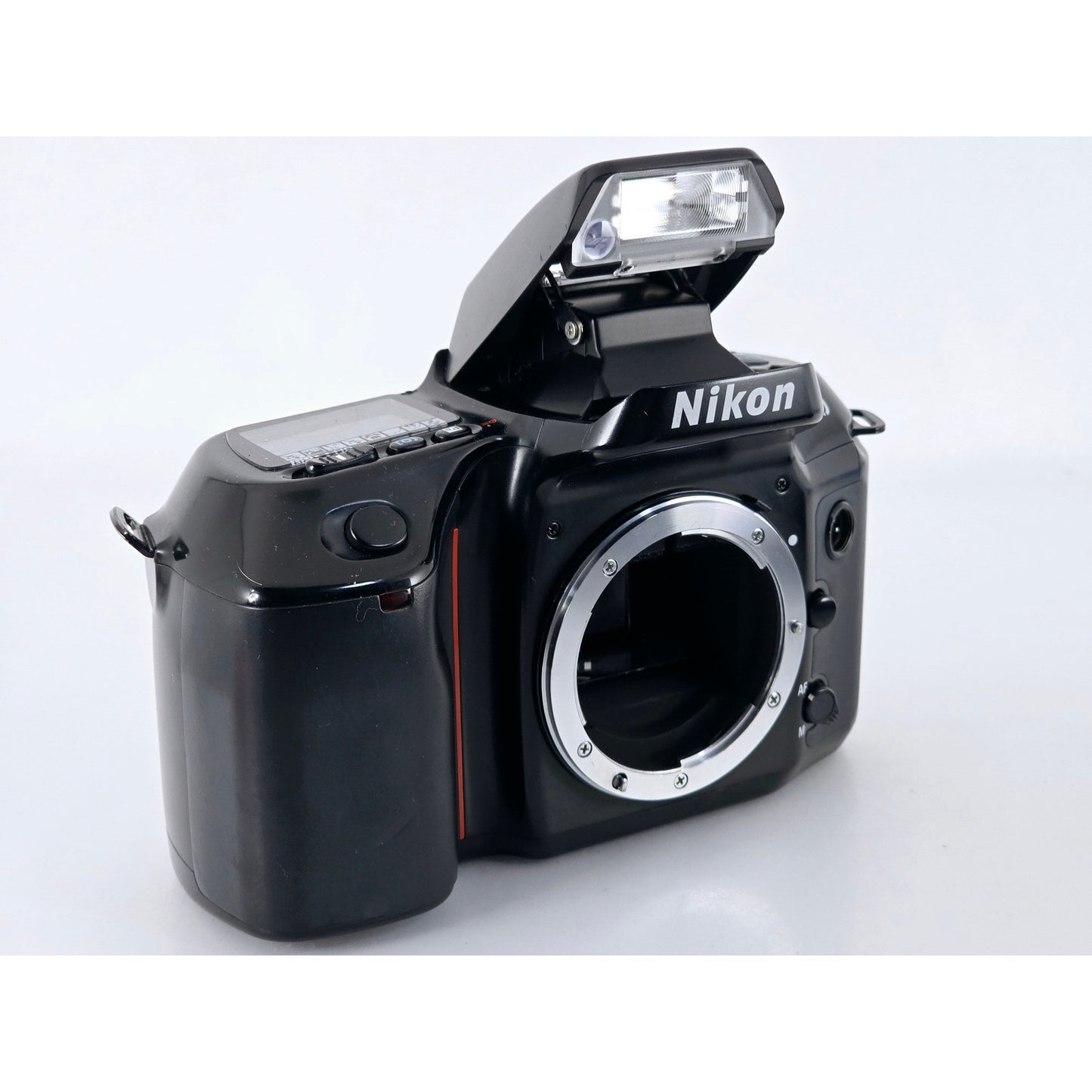 [Pre-owned] Nikon F70 AF 35mm Film SLR Camera Body — Near MINT — Japan #3671