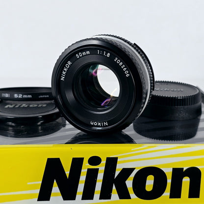 [Pre-owned] Nikon Ai-S Nikkor 50mm f/1.8 MF Pancake Prime Lens — Near Mint — Japan #5734