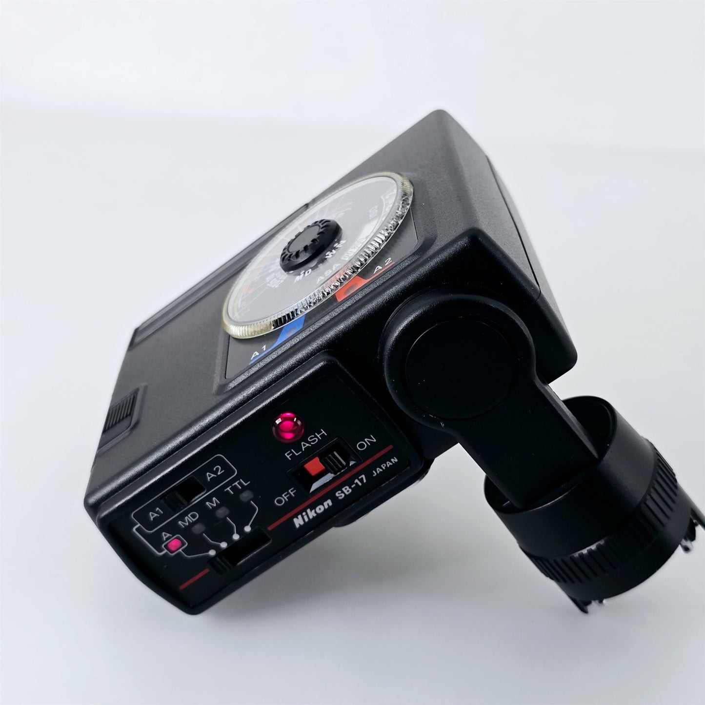 [Pre-owned] Nikon Speedlight SB-17 TTL Shoe Mount Flash for F3 F3HP — Near Mint — Japan #5467