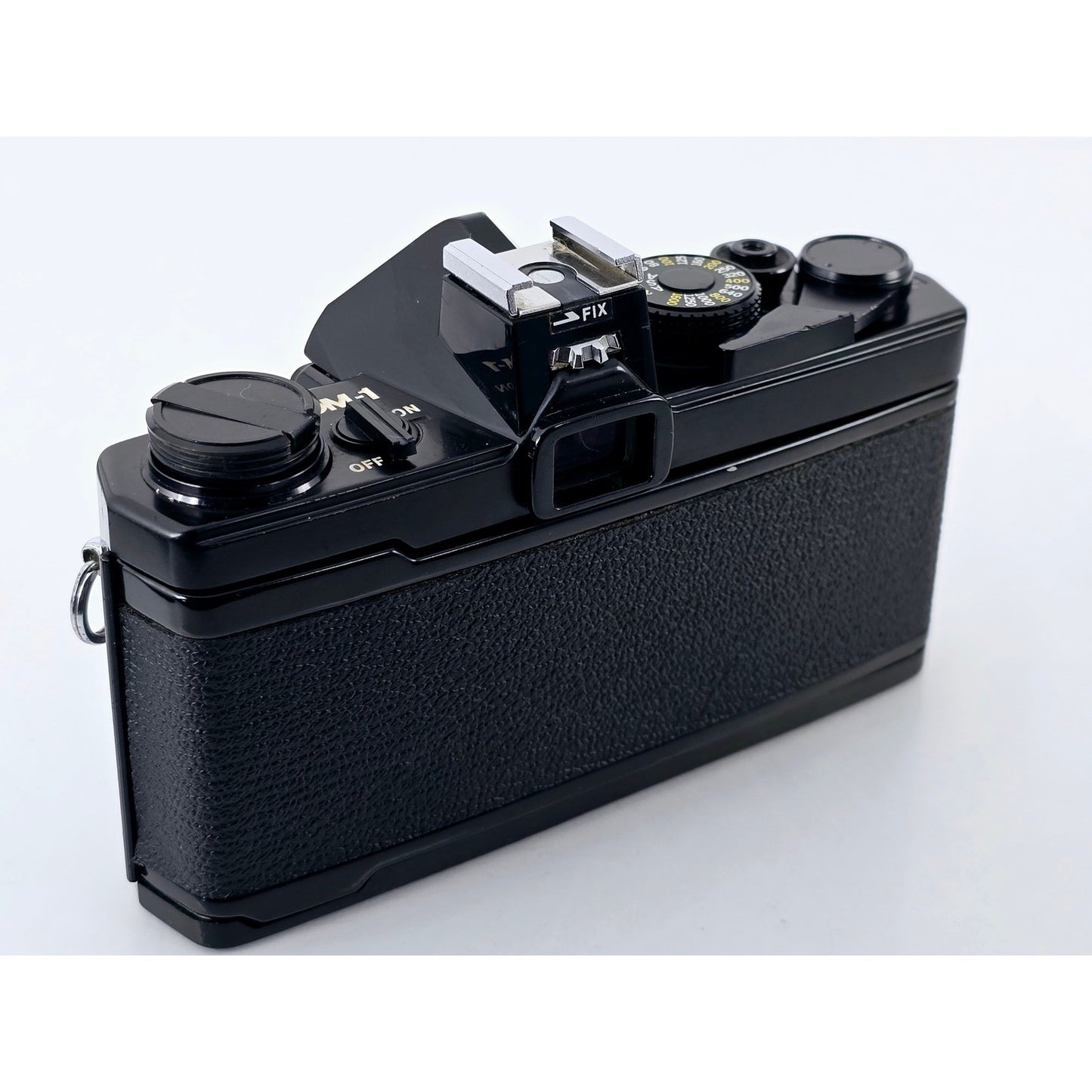 [Pre-owned] Olympus OM-1 MD Black 35mm Film SLR Camera Body — Near MINT — Japan #2870