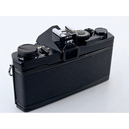 [Pre-owned] Olympus OM-1 MD Black 35mm Film SLR Camera Body — Near MINT — Japan #2870