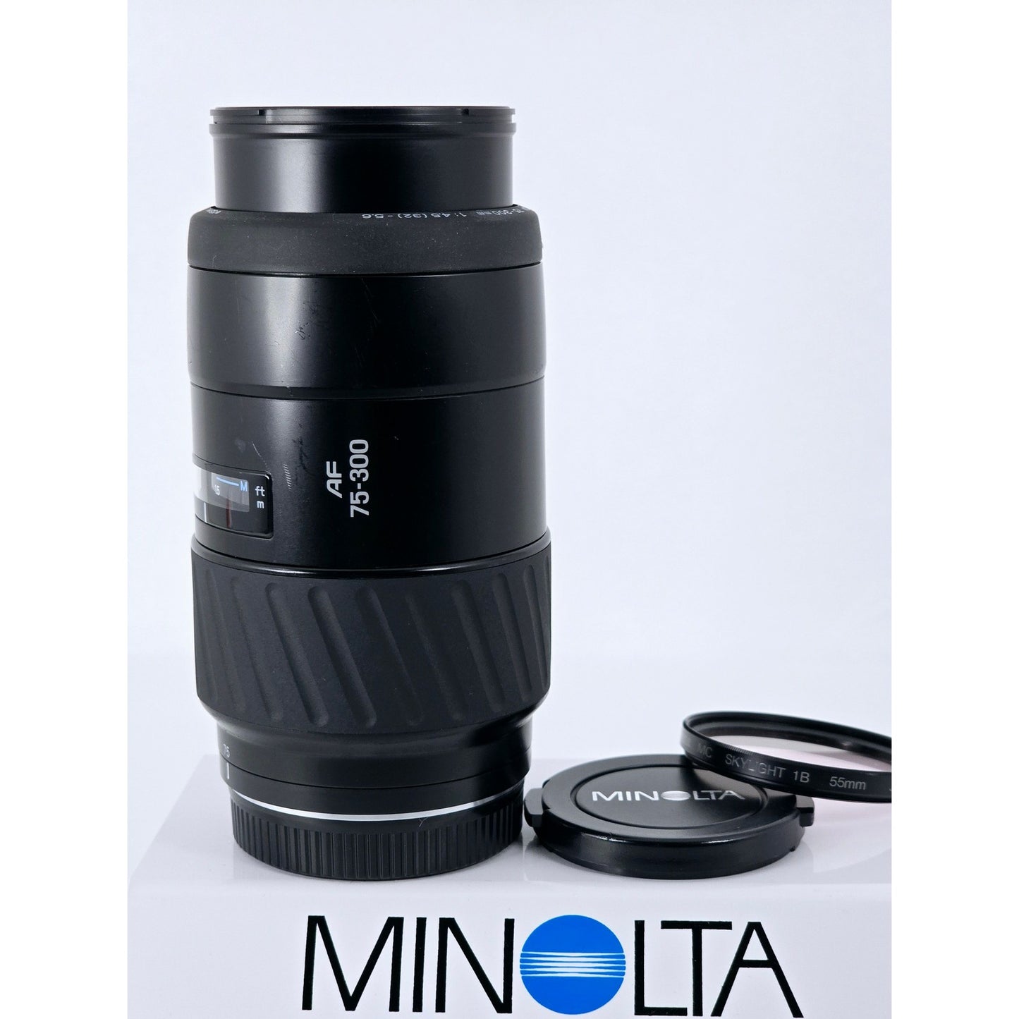 [Pre-owned] Minolta AF Zoom 75-300mm F4.5-5.6 Lens for Minolta/Sony A — Near MINT — Japan #4702
