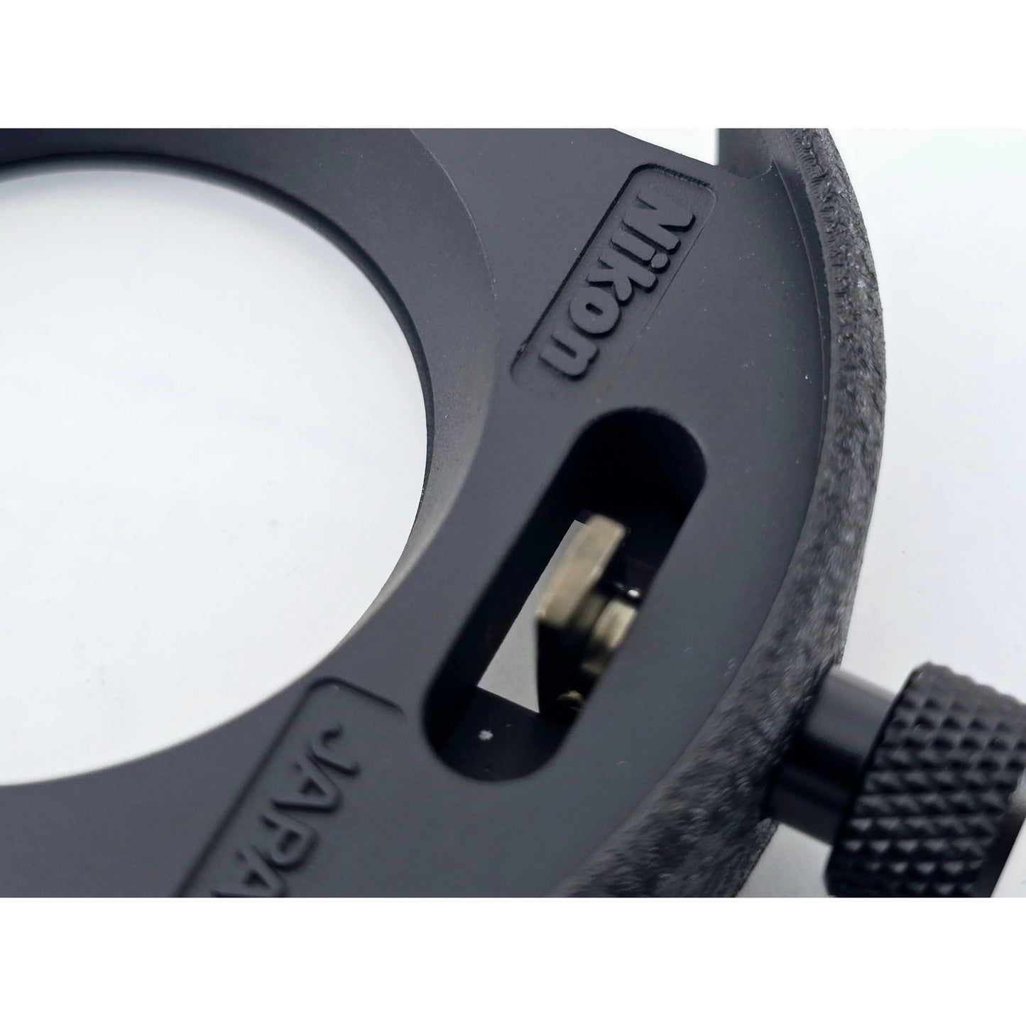 [Pre-owned] Genuine Nikon 39mm Gelatin Filter Holder for 300mm f/4 — Unused — Japan #3858
