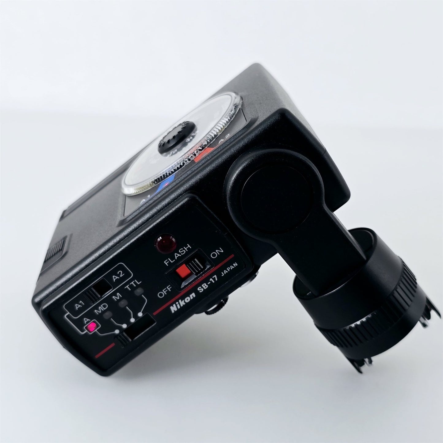 [Pre-owned] Nikon Speedlight SB-17 TTL Shoe Mount Flash for F3 F3HP — Mint — Japan #5413