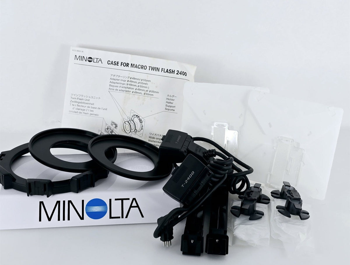 [Pre-owned] Minolta Macro Twin Flash 2400 Set with Diffuser, Holder, Adapter & Cord Reel — Mint — Japan #5687