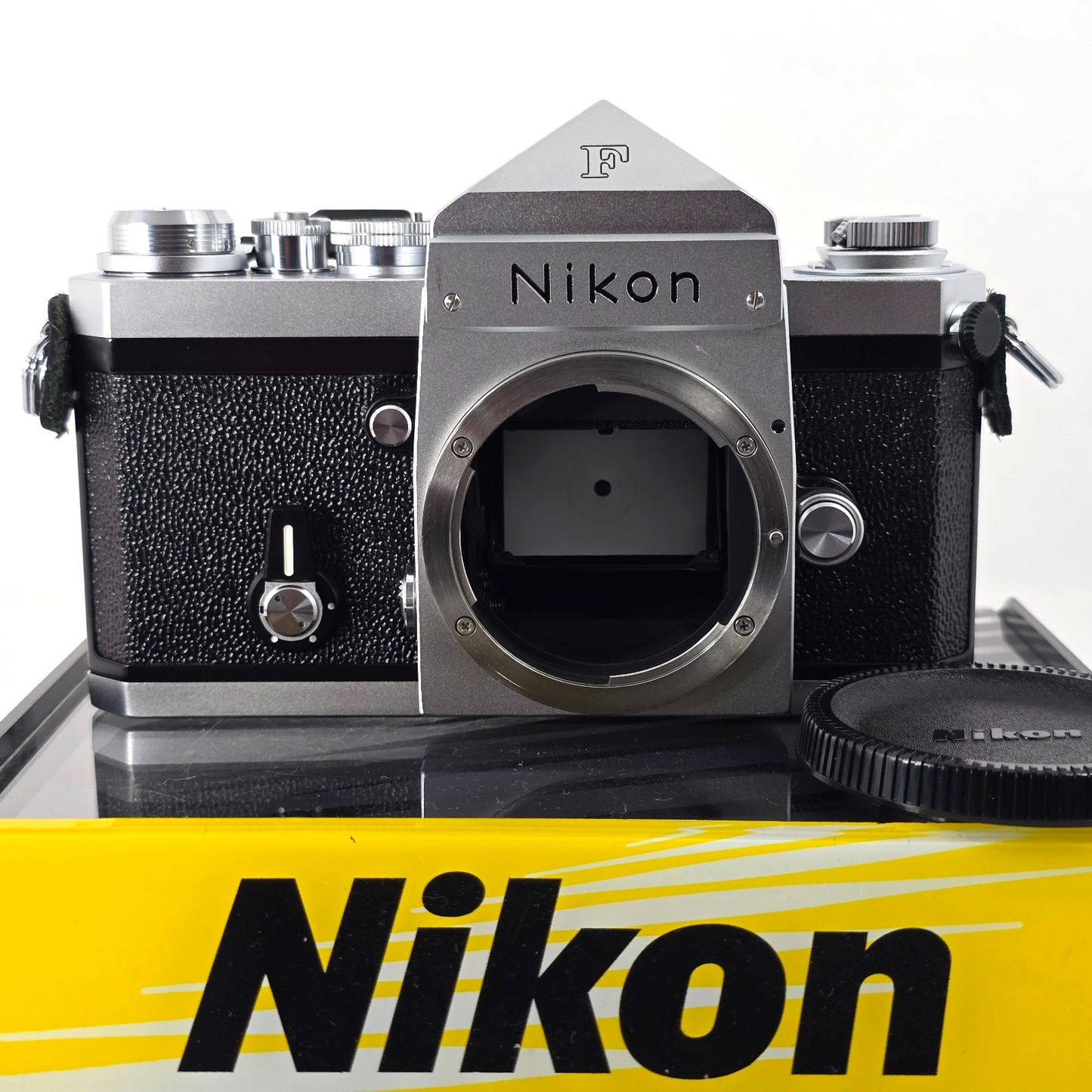 S/N 744xxxx🌸[Near MINT+++] Nikon F Eyelevel SLR 35mm Film Camera Body Japan