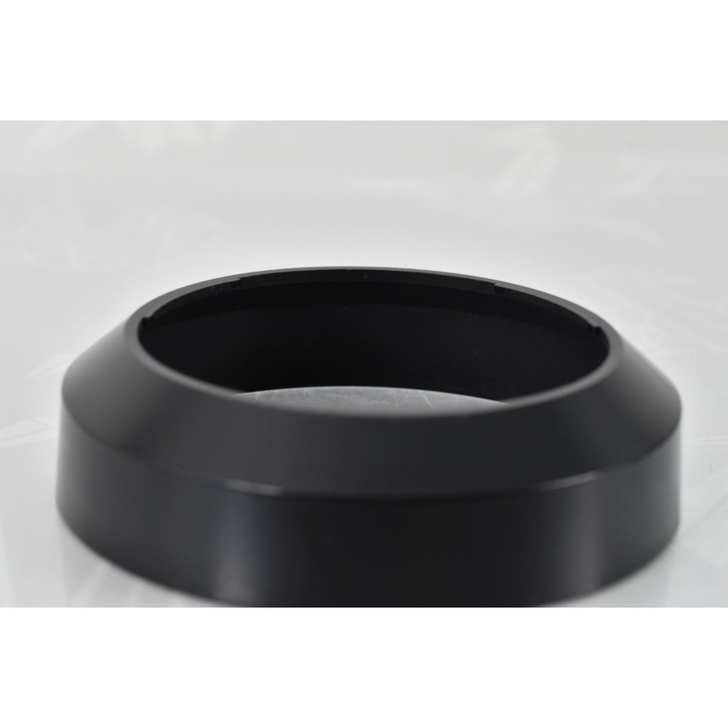 [Pre-owned] Nikon HB-1 Lens Hood for AF 35-70mm f2.8 & 28-85mm f3.5-4.5 — Near MINT — Japan #2185