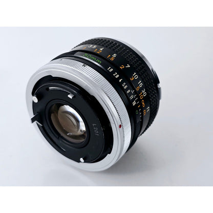 [Pre-owned] Canon FD 50mm f/1.8 MF Standard Lens — Near MINT — Japan #2843