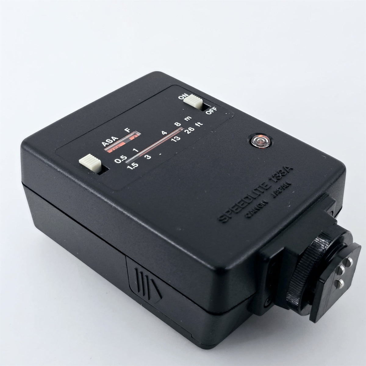 [Pre-owned] Canon Speedlite 133A Shoe Mount Flash for AE-1 A-1 — Near Mint+++ — Japan #5574