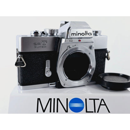 [Pre-owned] Minolta SRT Super Silver SLR 35mm Film Camera (Body Only) — Near MINT — Japan #2461