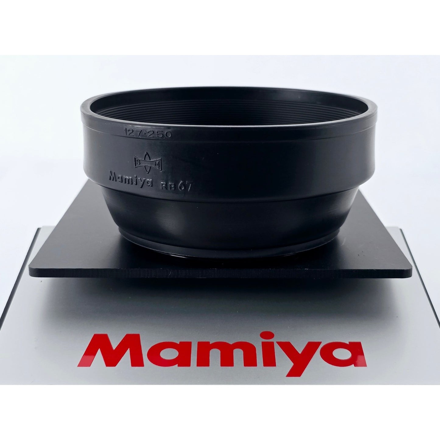 [Pre-owned] Mamiya RB67 77mm Rubber Lens Hood for Sekor C (127-250) — MINT — Japan #4778