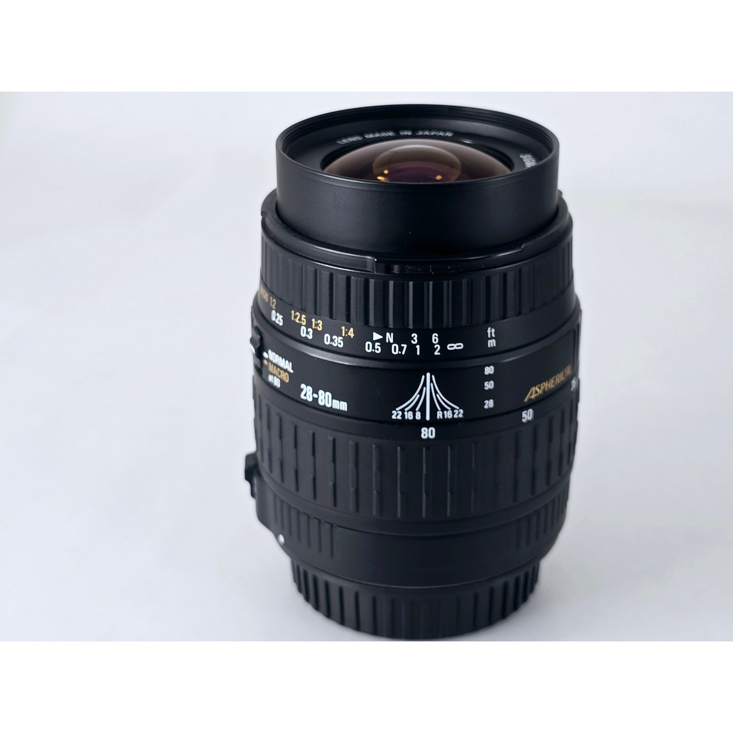 [Pre-owned] Canon EOS 1000S QD Film Camera with Sigma 28-80mm f/3.5-5.6 II AF Lens — Near MINT — Japan #3966