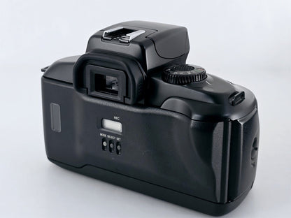 [Pre-owned] Canon EOS 700 QD 35mm AF SLR Film Camera Body — Top Mint — Japan #3931