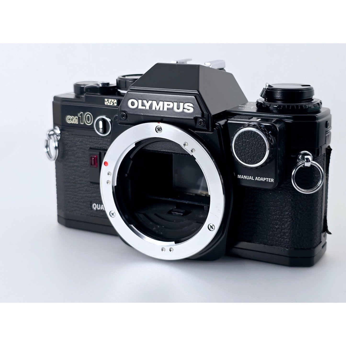 [Pre-owned] Olympus OM10 SLR 35mm Film Camera (Body Only) — Near MINT+++ — Japan #4867