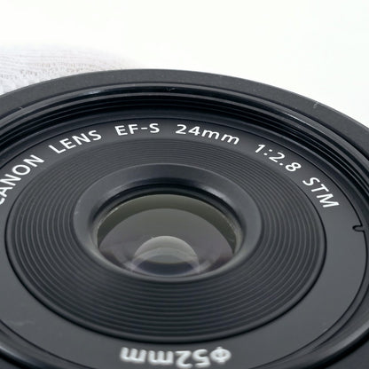 [Pre-owned] Canon EF-S 24mm f/2.8 STM Wide Angle Prime AF Lens — Near Mint+++ — Japan #5603