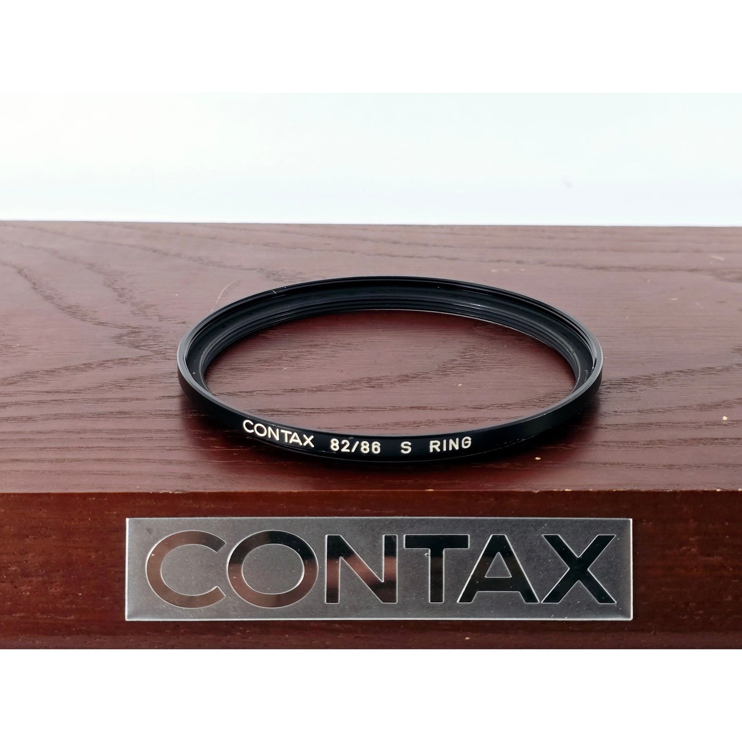 [Pre-owned] Contax 82/86 S Ring for Lens Hood (Distagon / Vario-Sonnar) — Near MINT — Japan #4233