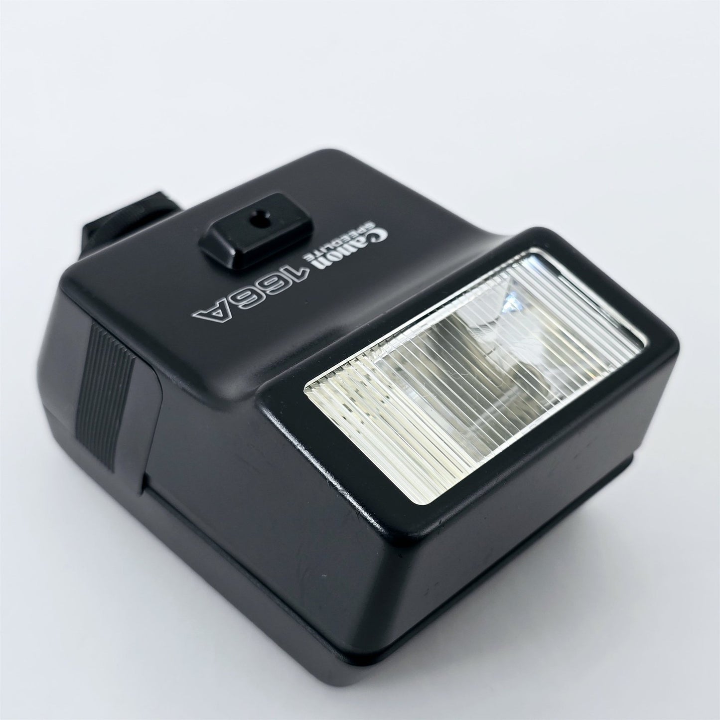 [Pre-owned] Canon Speedlite 166A Shoe Mount Flash for AE-1 A-1 — Near Mint — Japan #5356