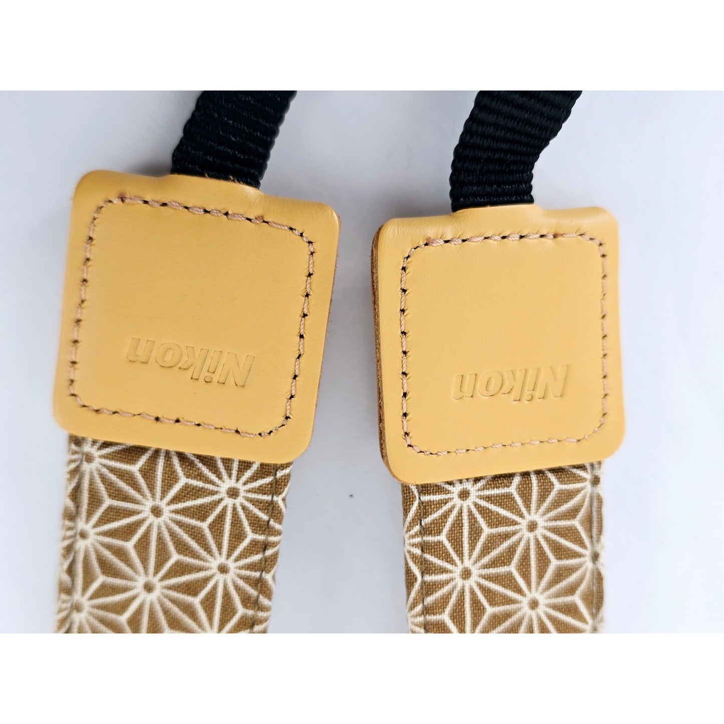 [Pre-owned] Nikon Japanese Hemp Leaf Pattern Camera Strap 3.2cm (1.3in) — Unused — Japan #2911