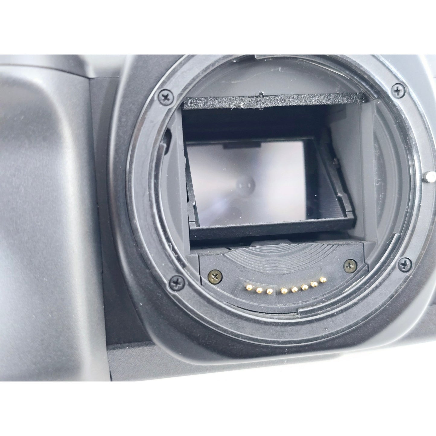 [Pre-owned] Canon EOS 700 QD 35mm Film Camera with EF 28-80mm f/3.5-5.6 V USM Lens — Near MINT — Japan #4143