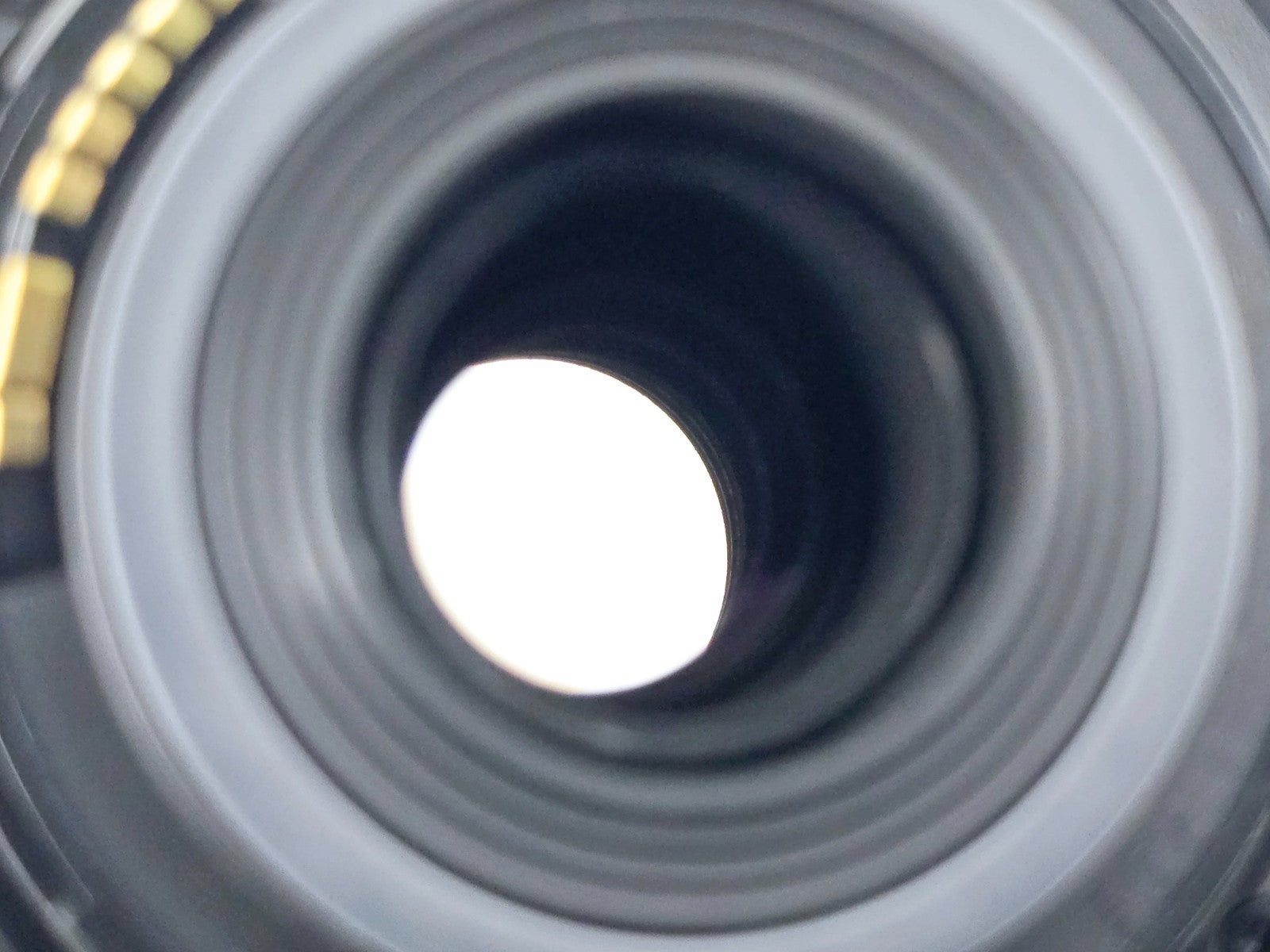 🌸[MINT] Canon EF-S 55-250mm F4-5.6 IS Telephoto Zoom Lens Genuine From Japan