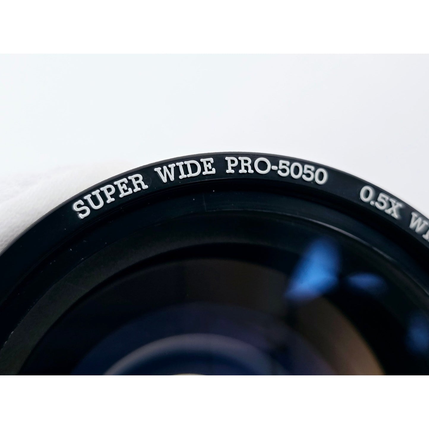 [Pre-owned] Raynox Super Wide Pro-5050 0.5X Wide Angle Conversion Lens — Near MINT — Japan #4772