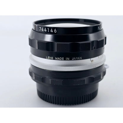 [Pre-owned] Nikon Non-Ai Nikkor-H Auto 28mm F3.5 Wide Angle MF Lens — Near MINT — Japan #4819