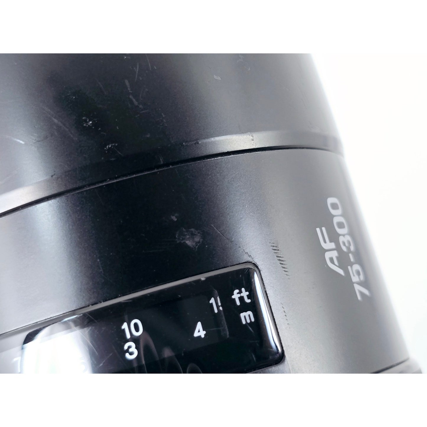 [Pre-owned] Minolta AF Zoom 75-300mm F4.5-5.6 Lens for Minolta/Sony A — Near MINT — Japan #4702