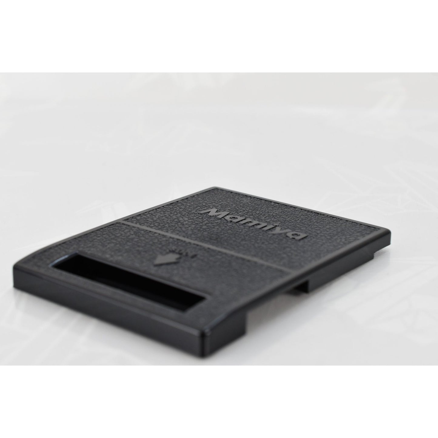 [Pre-owned] Mamiya Body Cap & Focusing Screen Cover for M645 1000S — MINT — Japan #2116
