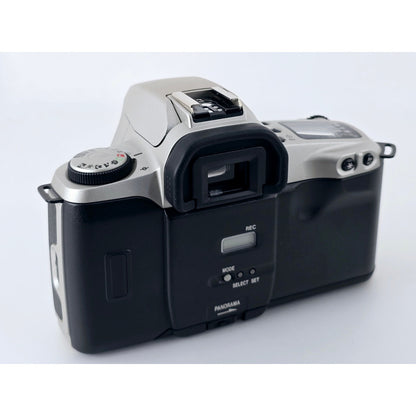 [Pre-owned] Canon EOS Kiss (Rebel XS/500) 35mm Film Camera Body Only — MINT — Japan #3735