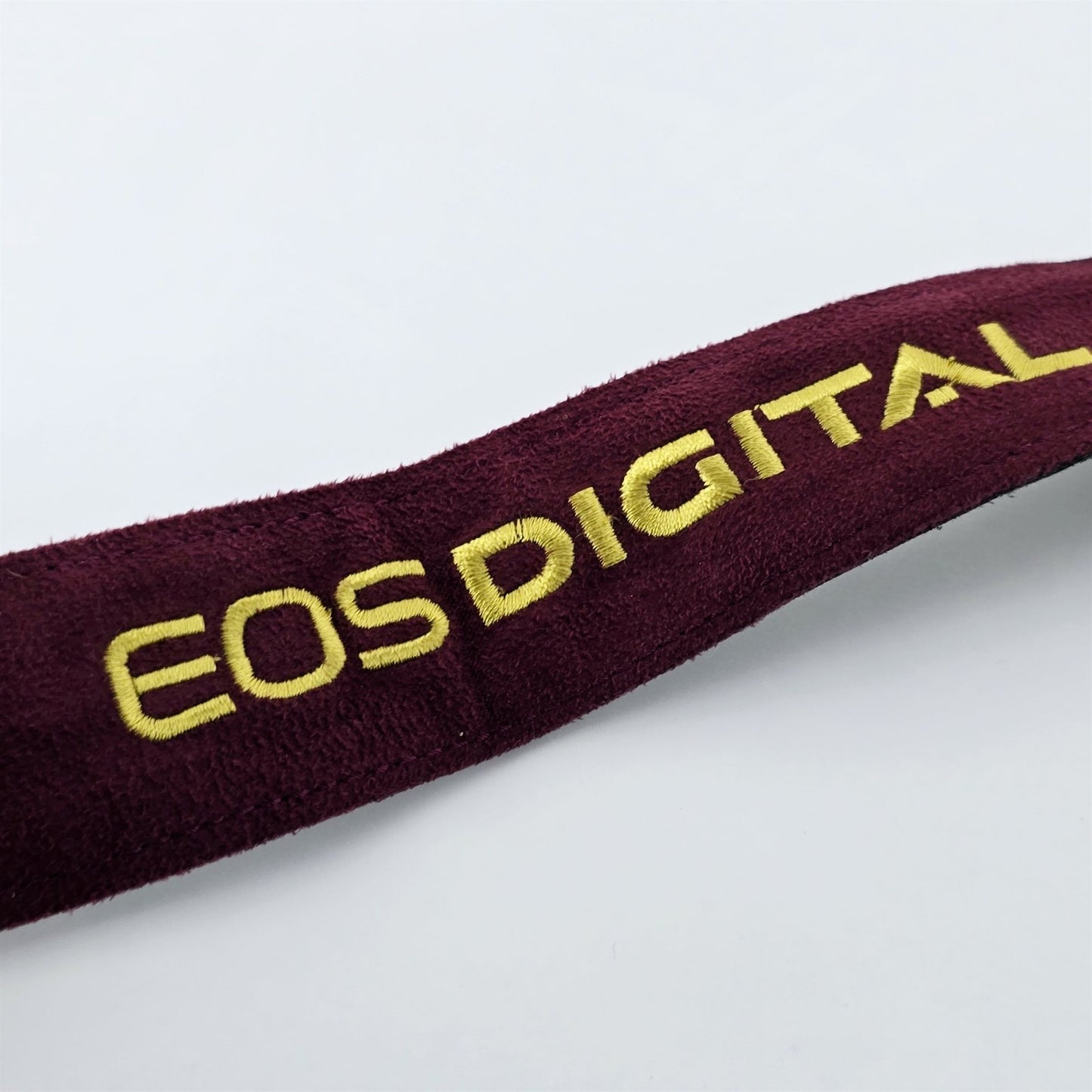 [Pre-owned] Canon Professional Gold Logo Neck Strap for EOS Digital — Top Mint — Japan #5444