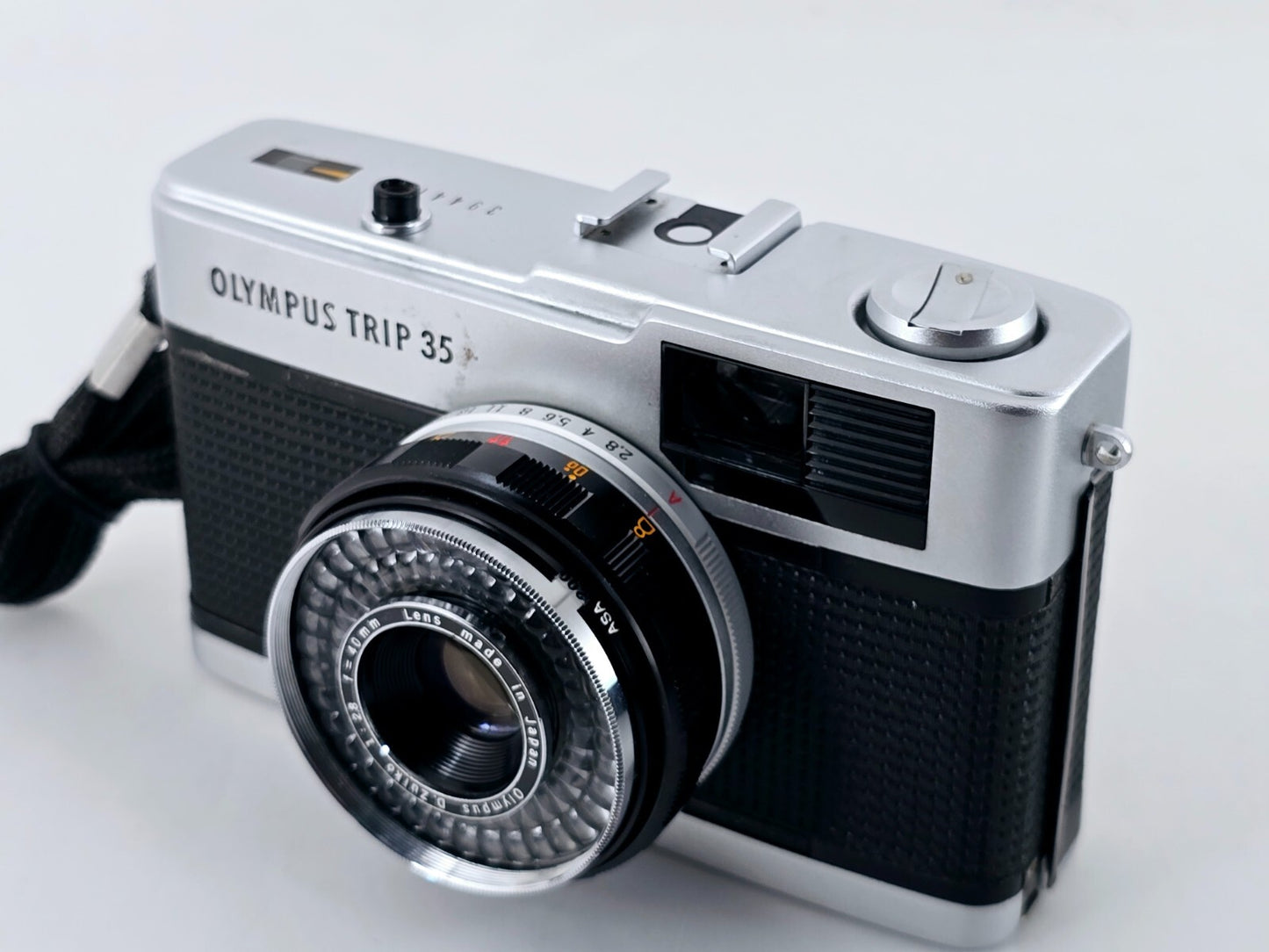 Red Flag OK🌸[Excellent+++++] Olympus Trip 35 Point & Shoot Film Camera Japan