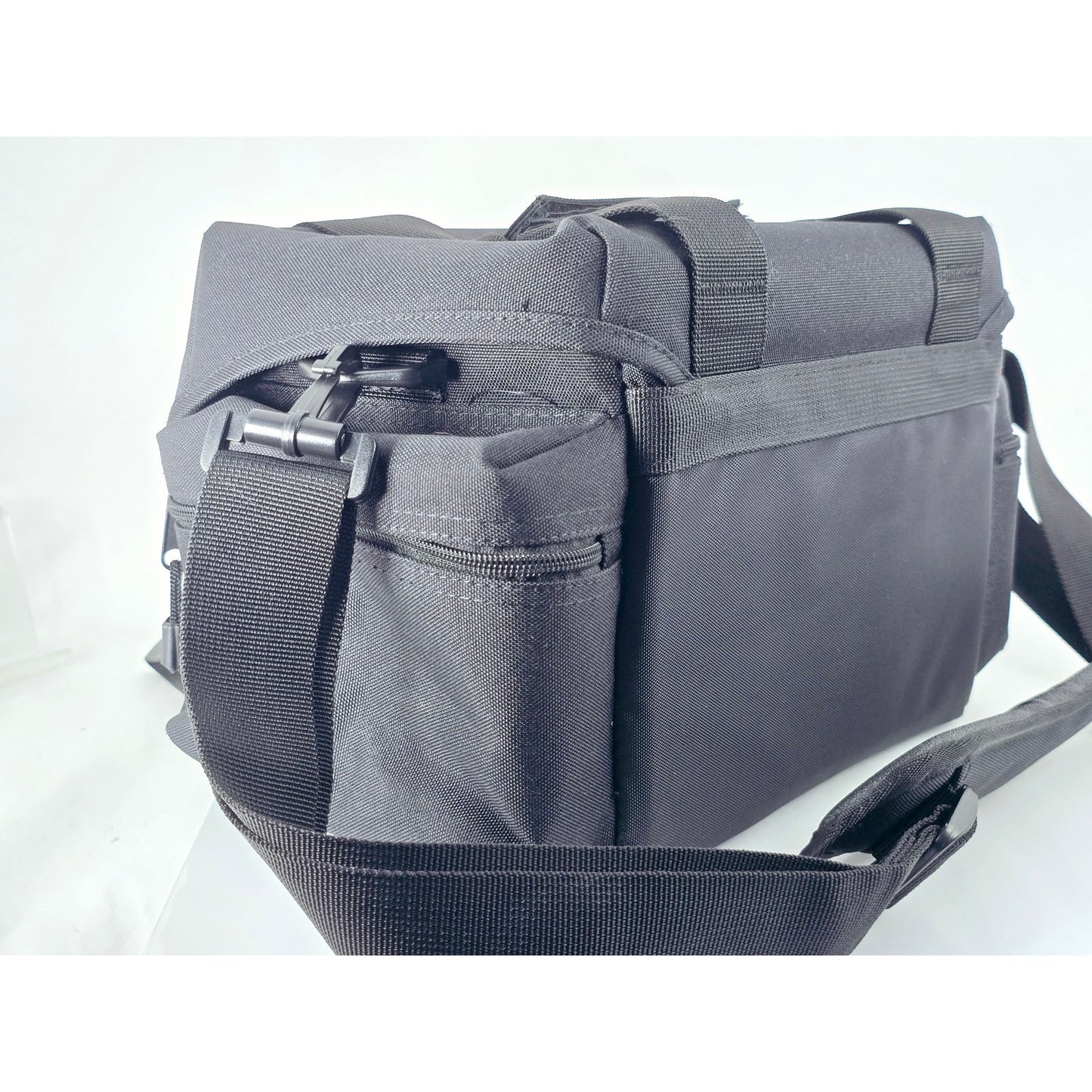 [Pre-owned] Genuine Canon Camera Lens Shoulder Bag Nylon Black — MINT — Japan #4687
