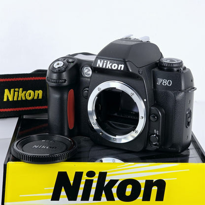 [Pre-owned] Nikon F80 S 35mm Film Camera Body — Mint — Japan #5752