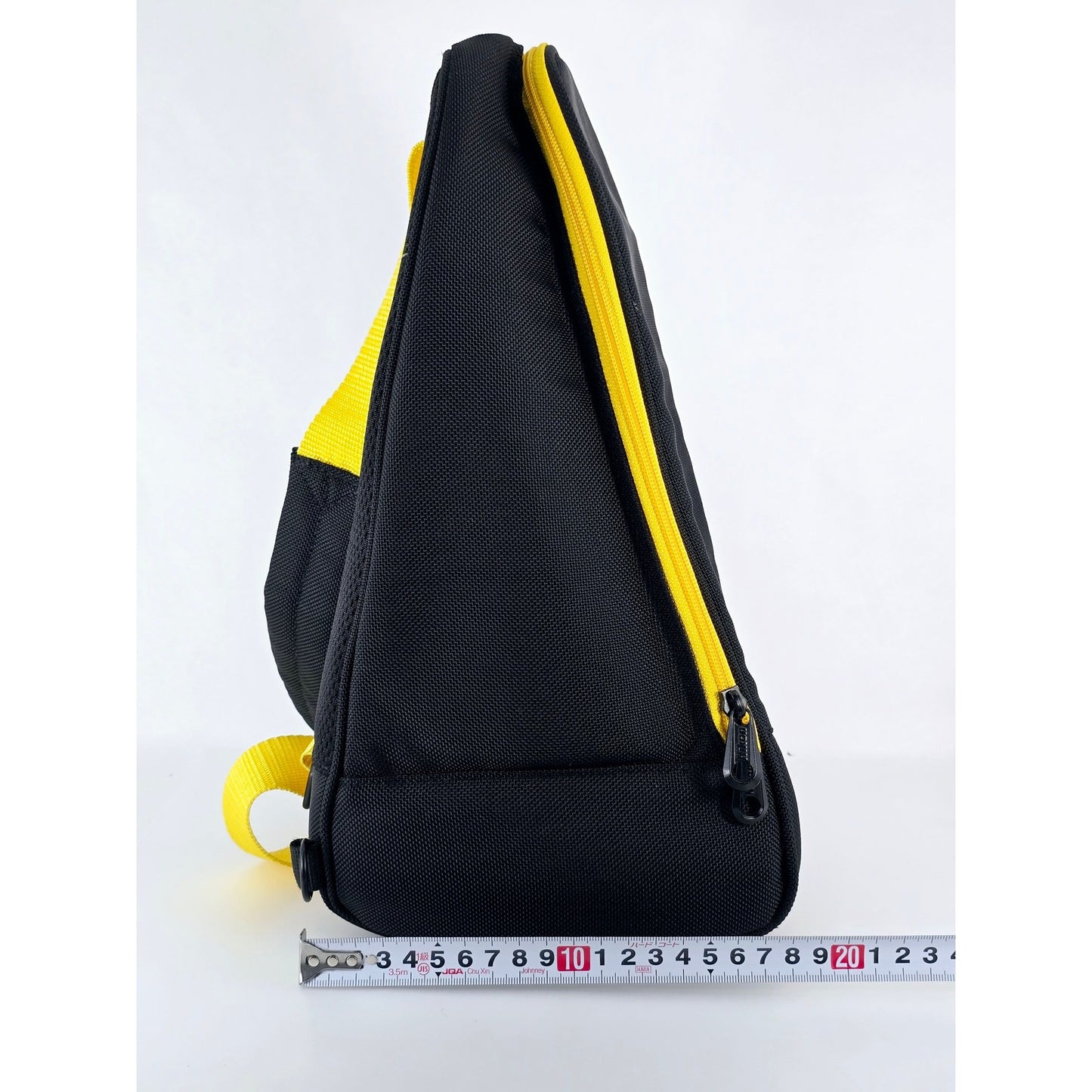 [Pre-owned] Genuine Nikon Camera Shoulder Bag Black/Yellow — MINT — Japan #5067