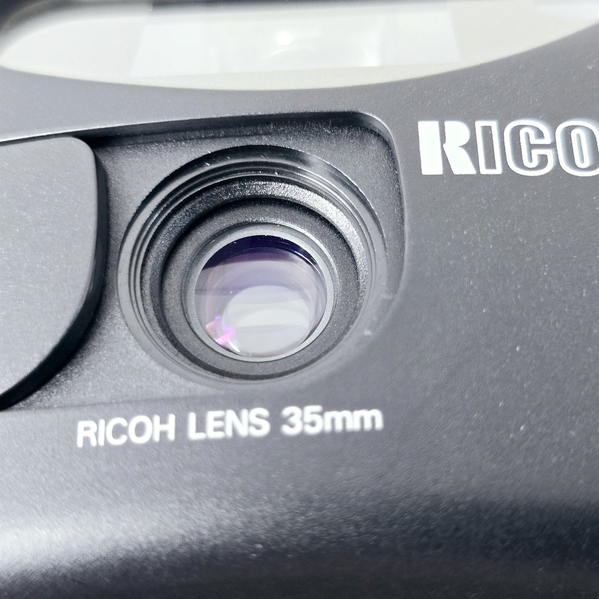 [Pre-owned] Ricoh LX-22 Point & Shoot 35mm Film Camera — Mint — Japan #5693
