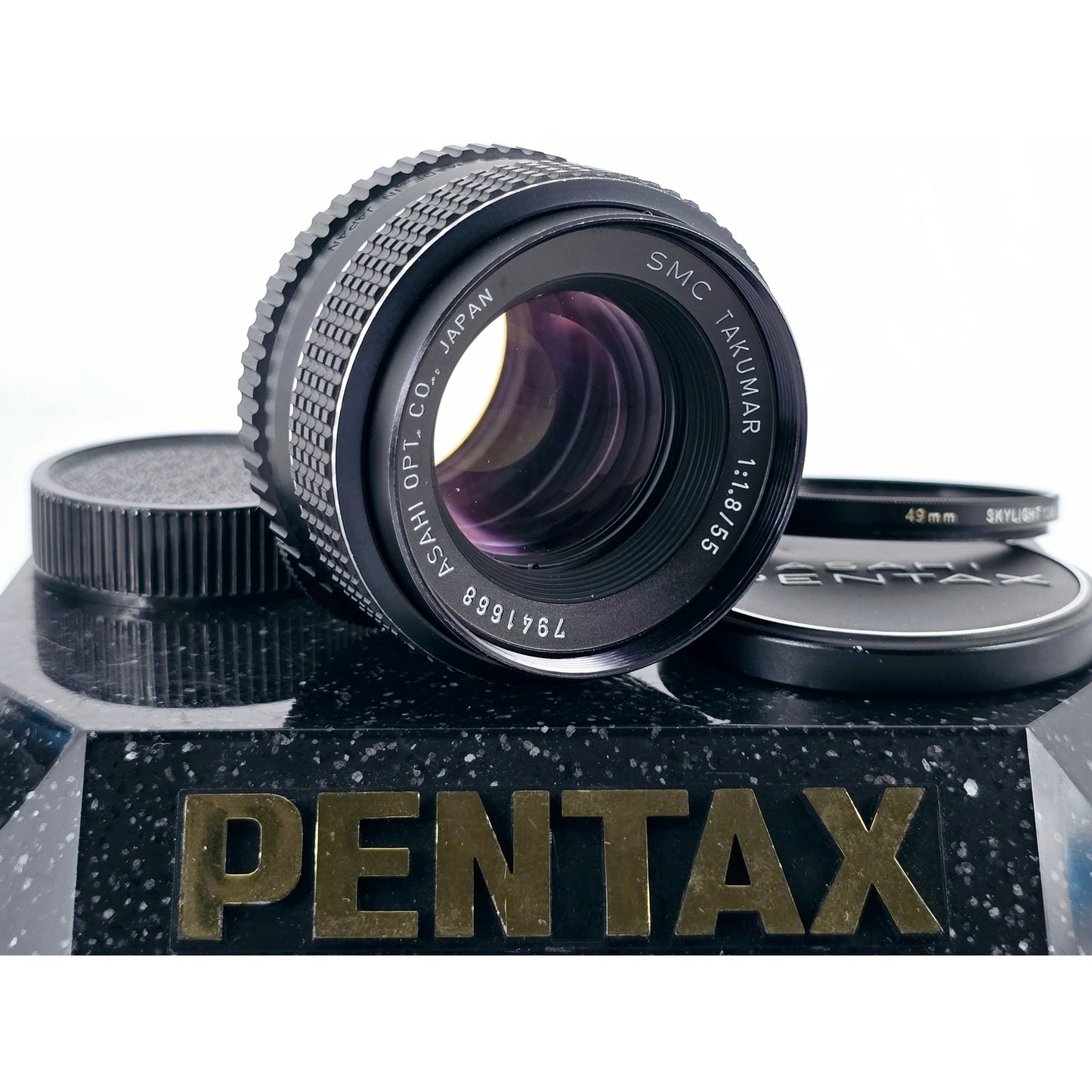 [Pre-owned] Pentax SMC Takumar 55mm f1.8 Lens M42 Mount — Near MINT — Japan #3265