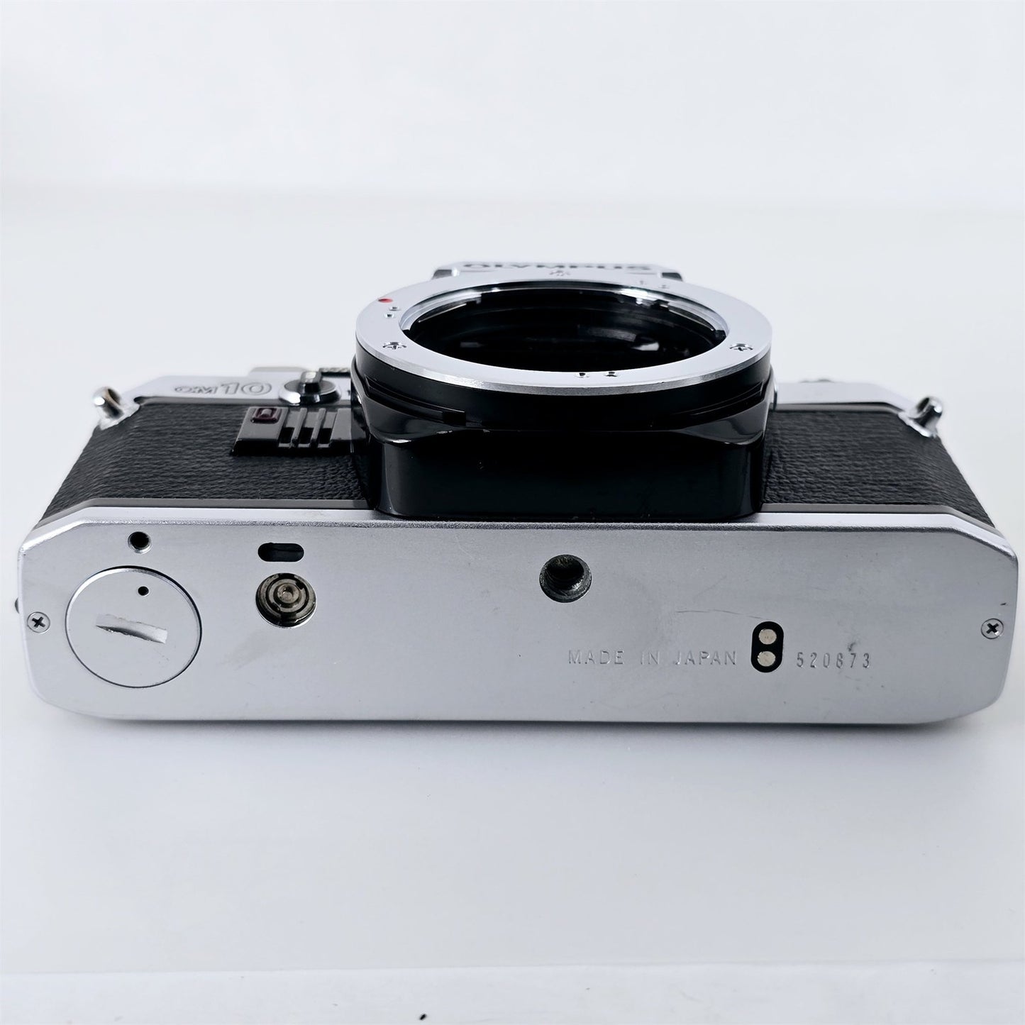 [Pre-owned] Olympus OM10 35mm SLR Film Camera Body — Near Mint — Japan #5246
