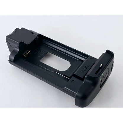 [Pre-owned] Nikon MS-D11EN Rechargeable Battery Holder — Unused — Japan #3514