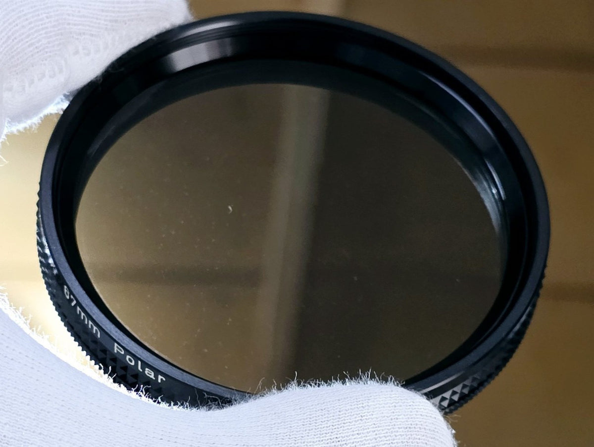 [Pre-owned] Contax 67mm Polarizing Lens Filter — Near Mint — Japan #5564