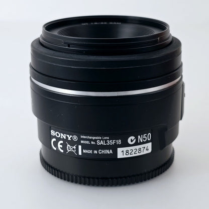 [Pre-owned] Sony DT 35mm f/1.8 SAM SAL35F18 AF Prime Lens Alpha A-Mount — Mint — Japan #5550