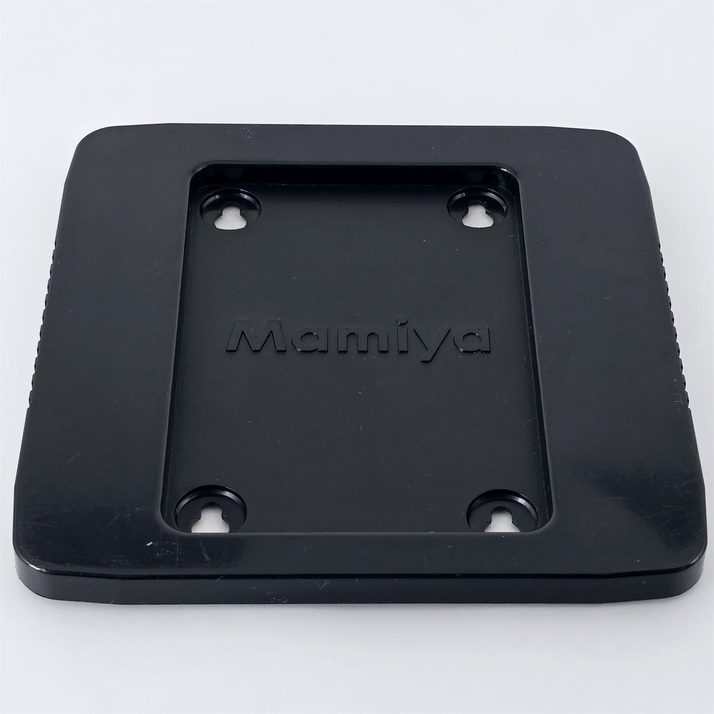 [Pre-owned] Mamiya RZ67 Rear Body Cap Cover for RZ67 Pro II — Excellent+++++ — Japan #5278
